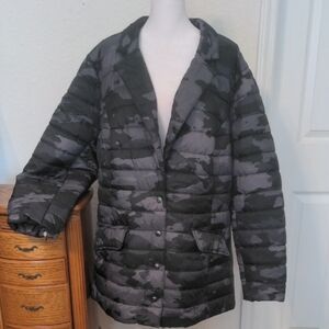Susan Graver Women's Plus Size Camouflage Black & Gray Puffer Jacket Size 3X